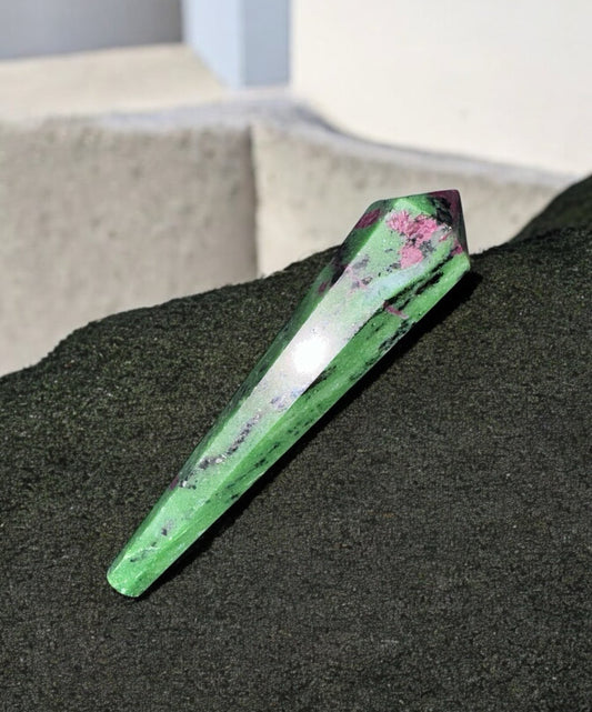 Ruby Zoisite Medium Wand