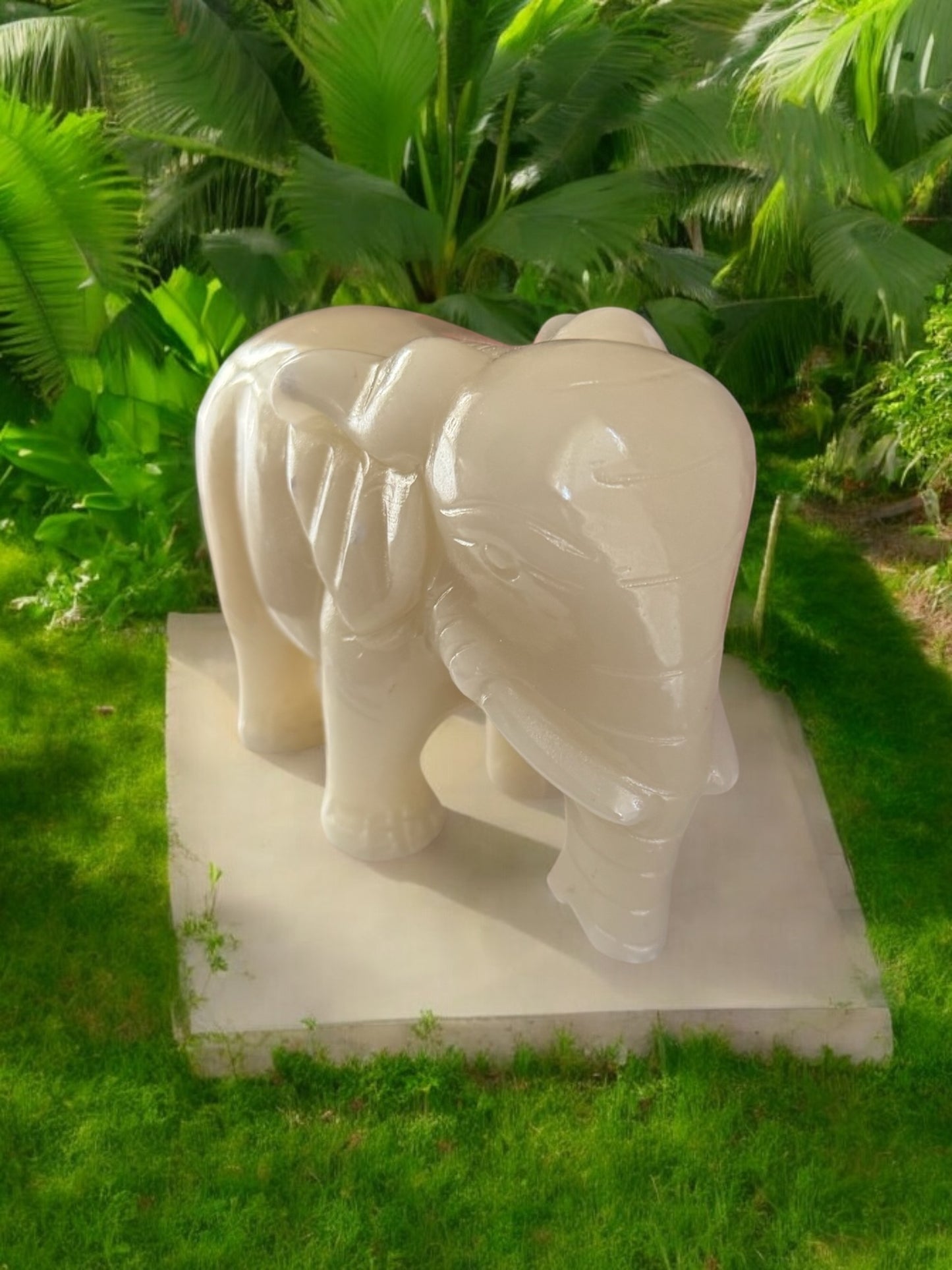 White Jade Large Elephant *DISCOUNTED*