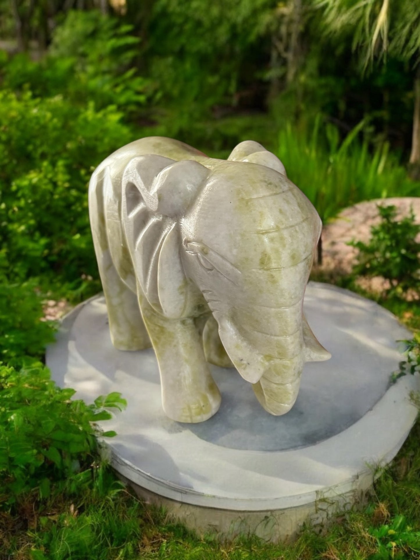 Large Cauliflower Jade Elephant *DISCOUNTED*