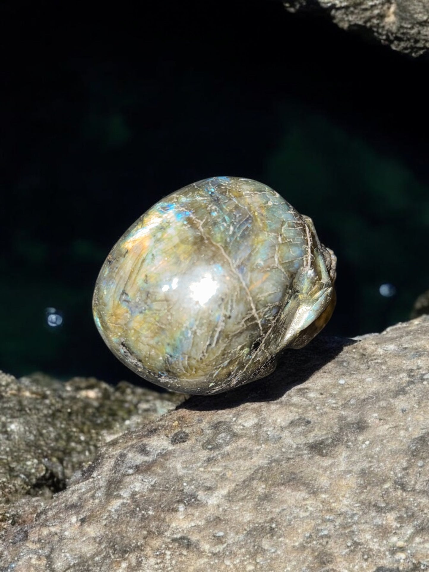 Labradorite Skull